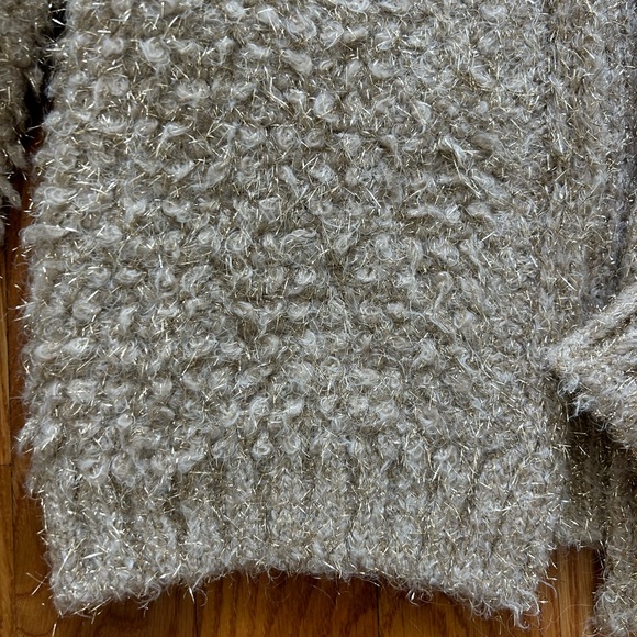 Zara Women’s Boucle Gold Specked Short Cardigan Sweater Small - Picture 3 of 6